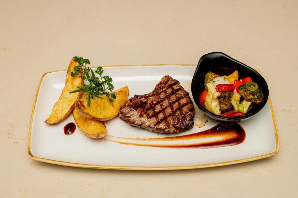 Hilton Garden Inn Lusaka Society Business Park  Dining  Food And Beverages 6   Copy   Copy